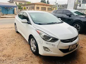 Hyundai Elantra 2013 White