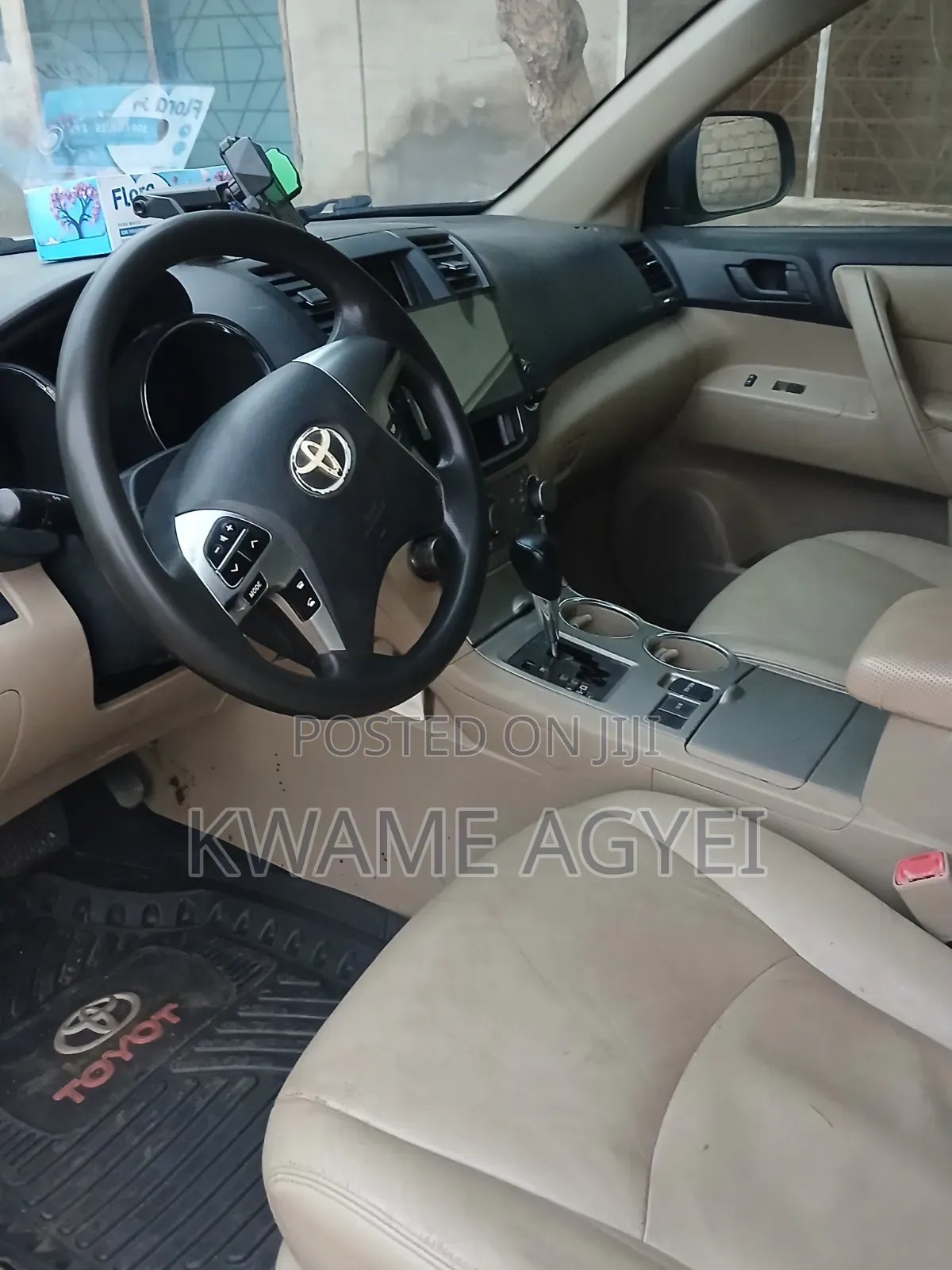 Toyota Highlander 2013 Silver
