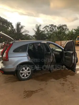 Honda CR-V 2010 Blue