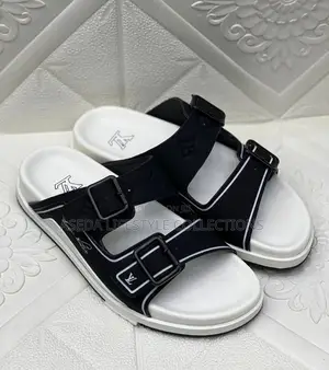 Louis Vuitton Slippers