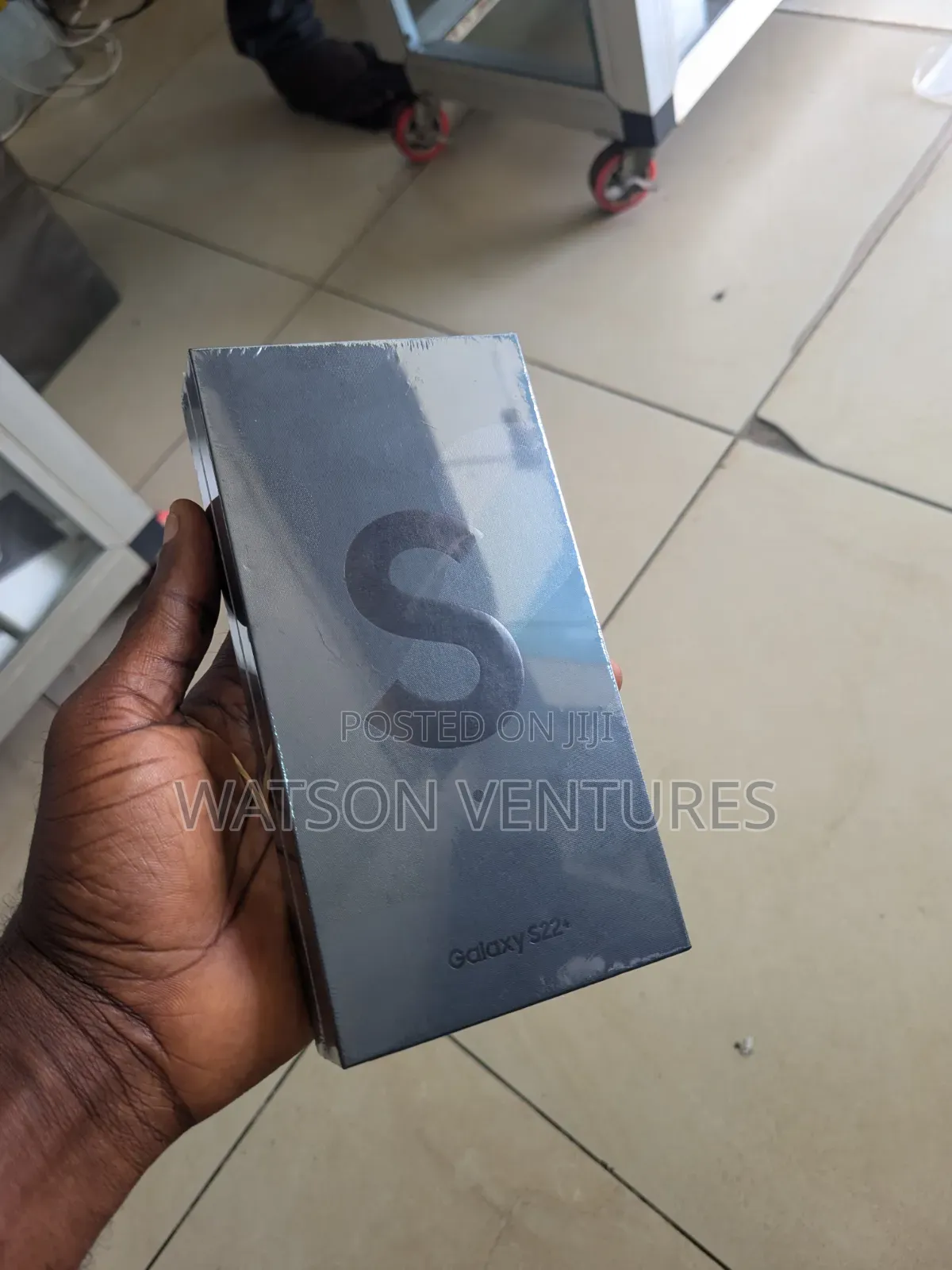 New Samsung Galaxy S22+ 5G 128 GB Rose Gold