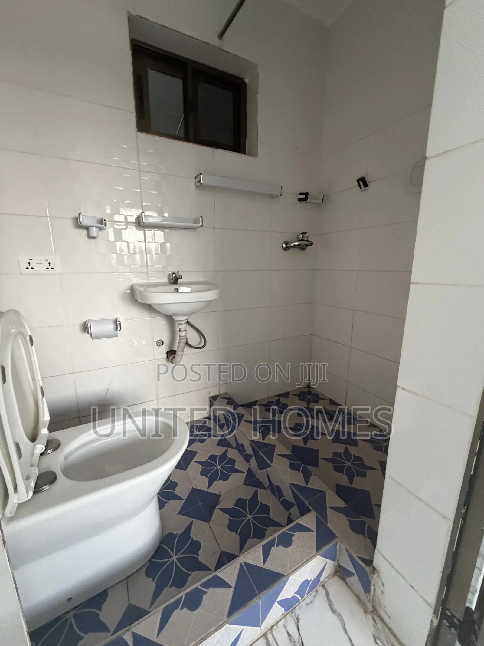 2bdrm Apartment in Achimota for rent
