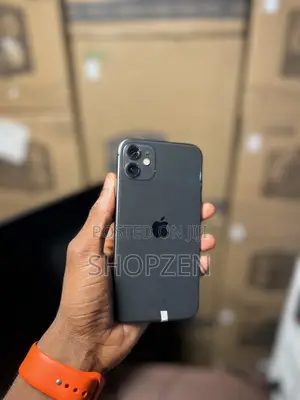 Apple iPhone 11 64 GB Black