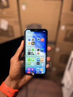 Apple iPhone 11 64 GB Black