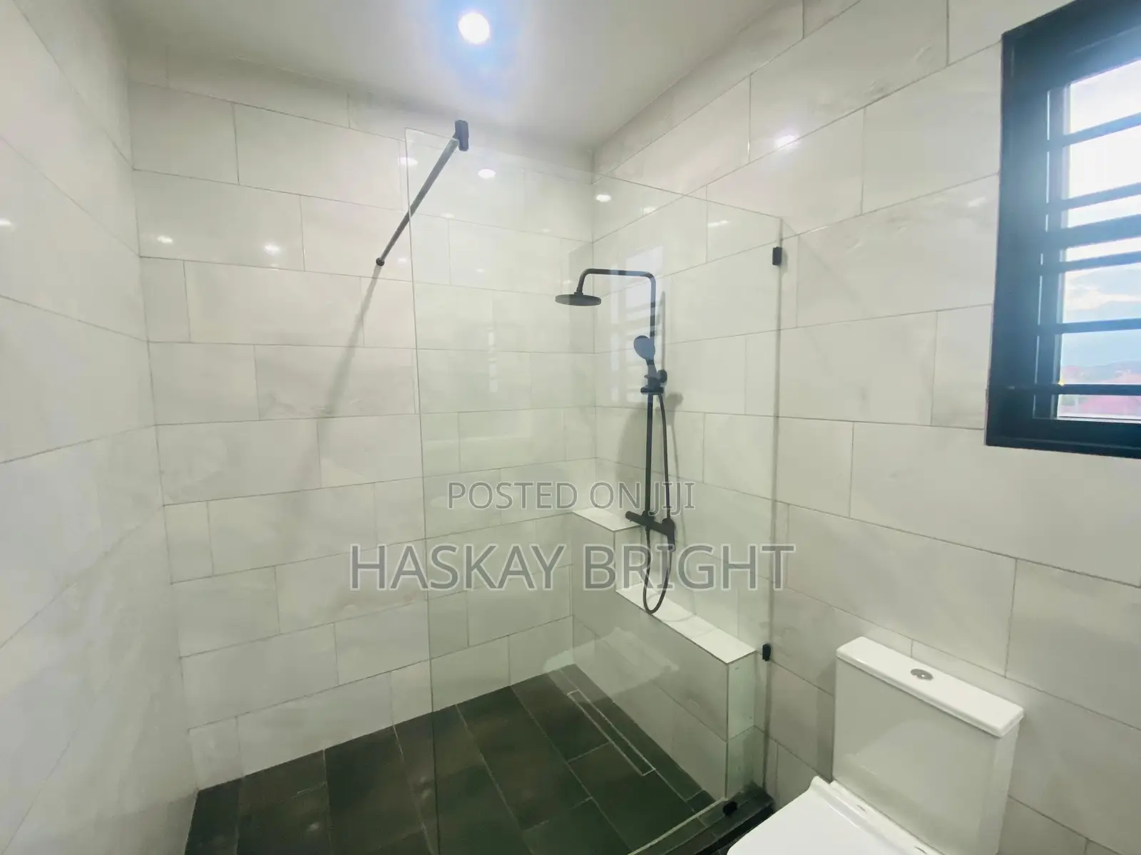 3bdrm House in Spintex for sale