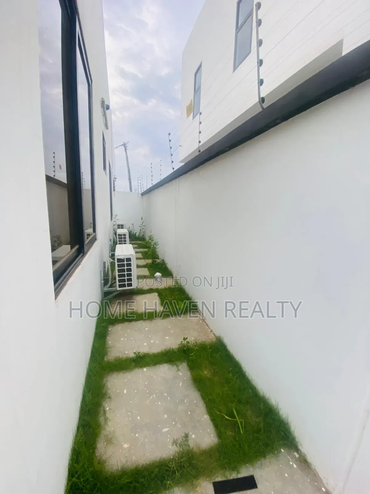 2bdrm House in Spintex Coastal, Baatsona Total for rent
