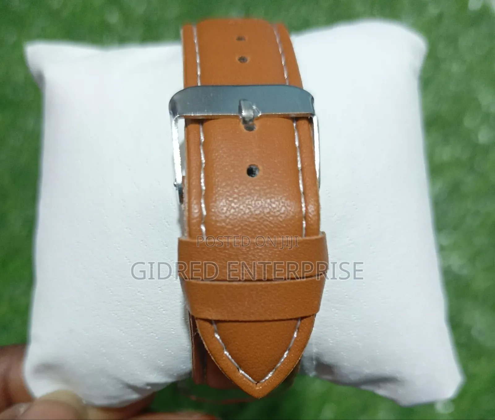Casual and Fashionable Quartz Wristwatch
