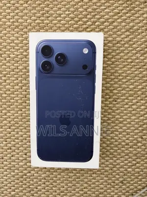 New Apple iPhone 17 Pro Max 256 GB Blue