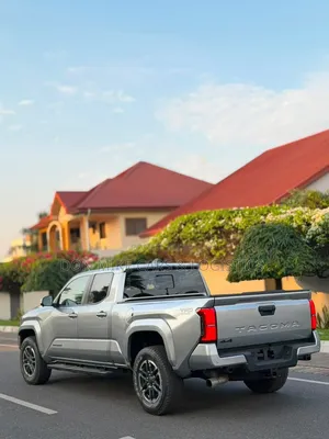 Toyota Tacoma TRD Pro Double Cab 4WD 5.0 ft. SB (Hybrid) 2025 Gray