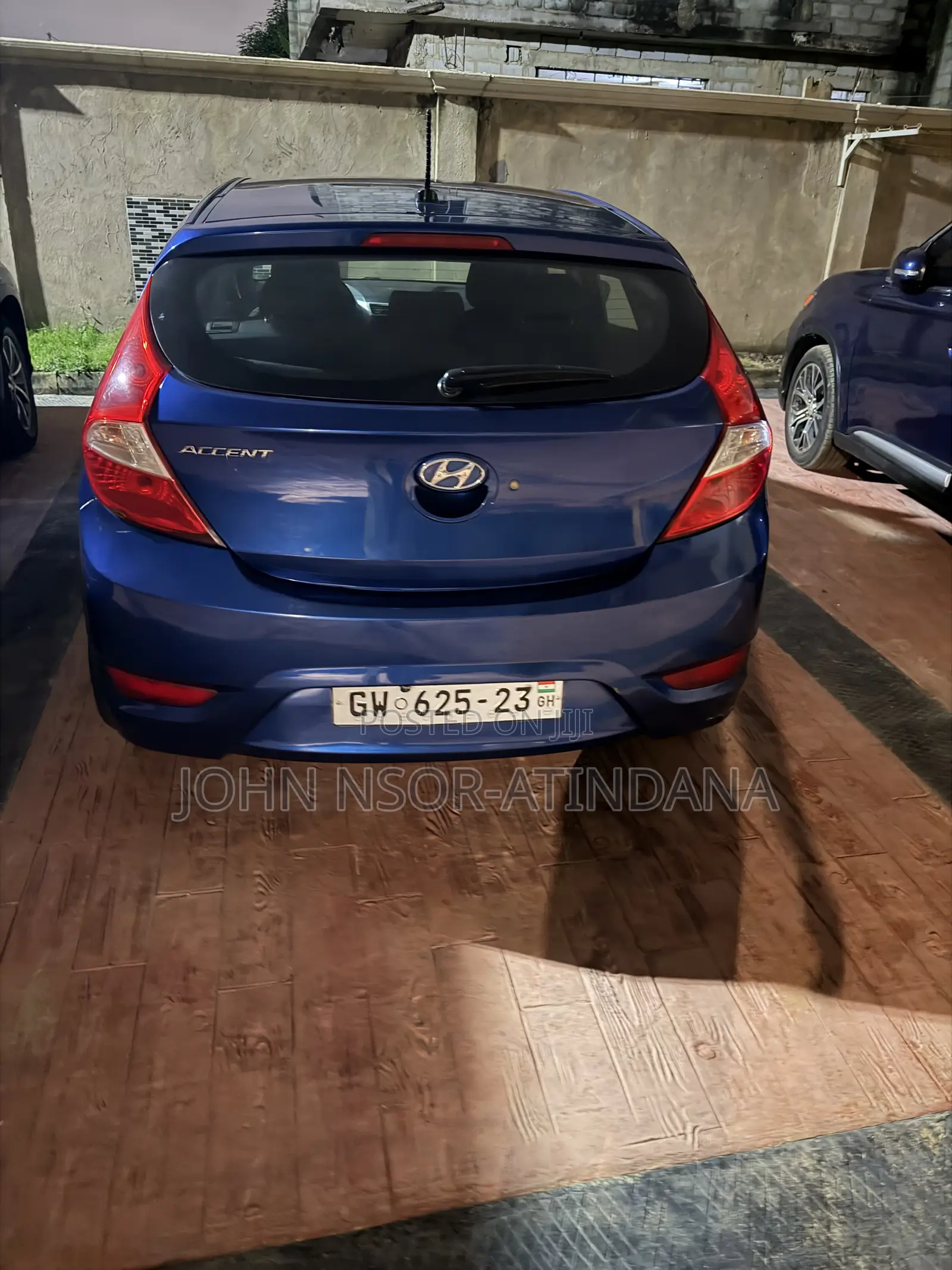Hyundai Accent SE Hatchback 2017 Blue