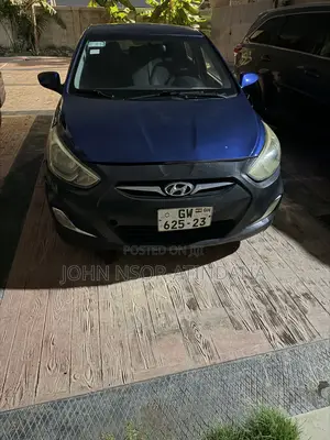 Hyundai Accent SE Hatchback 2017 Blue