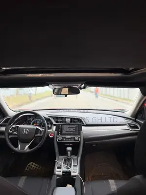 Honda Civic 2018 Red