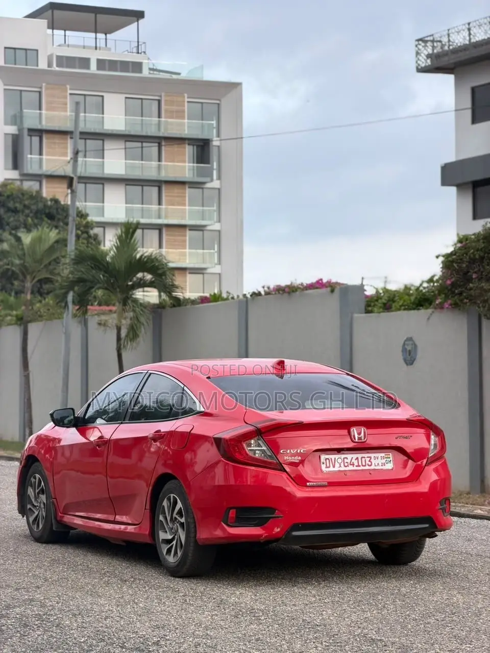 Honda Civic 2018 Red