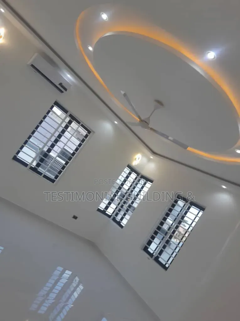 3bdrm House in Testimonial Building, Ghana Flag for sale
