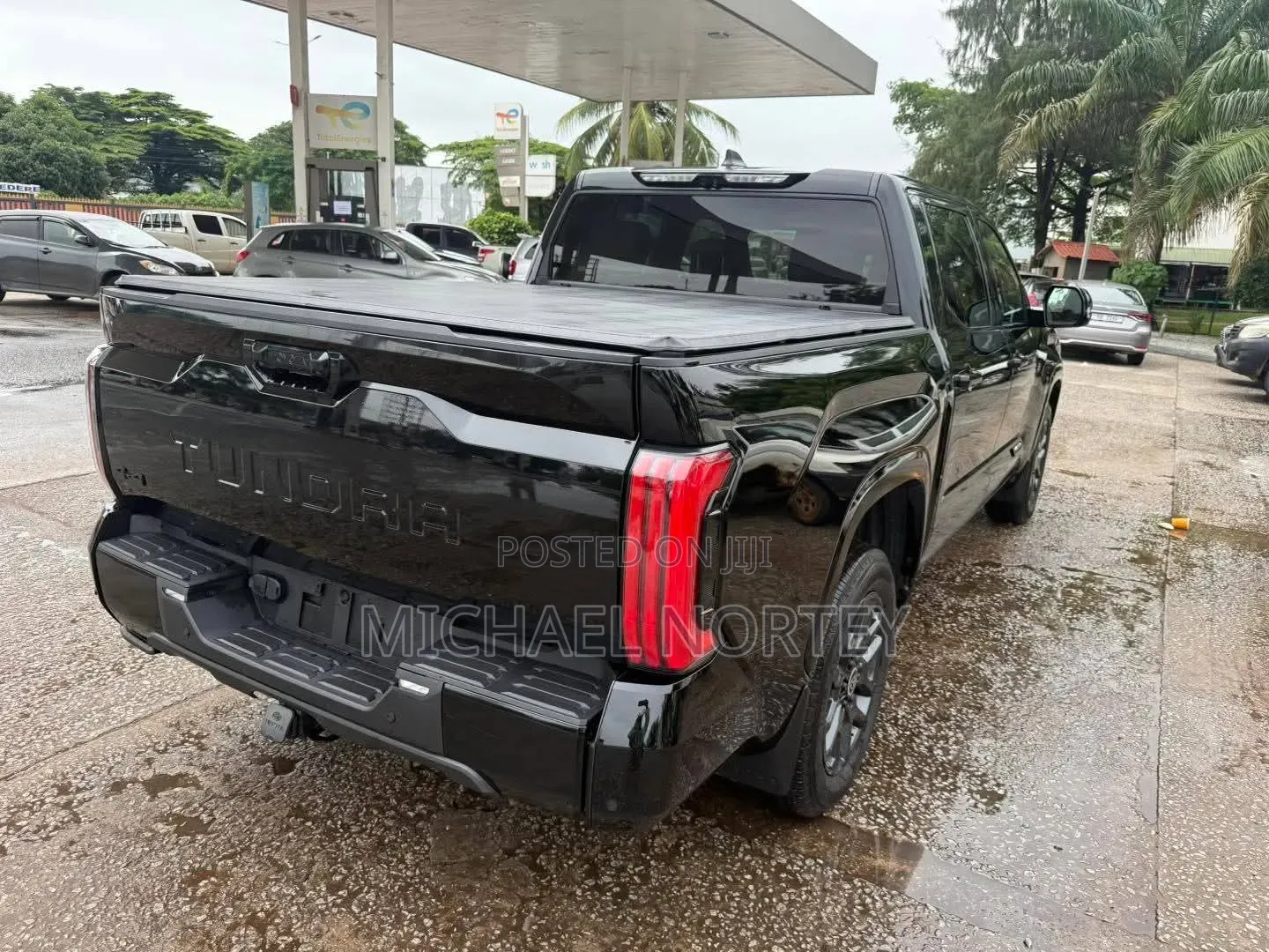 Toyota Tundra 2024 Gray