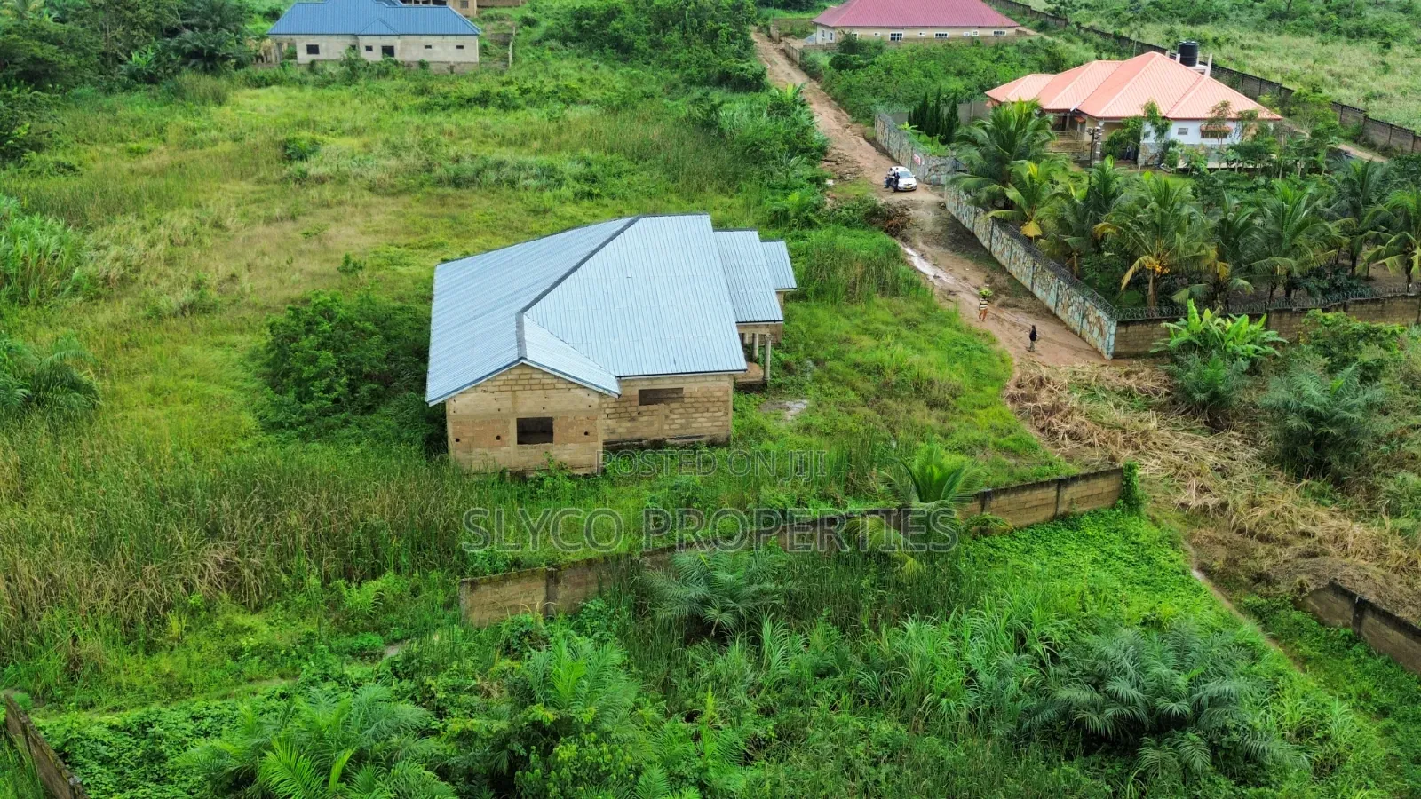 4bdrm House in Fcb Estate, New-Juaben Municipal for sale