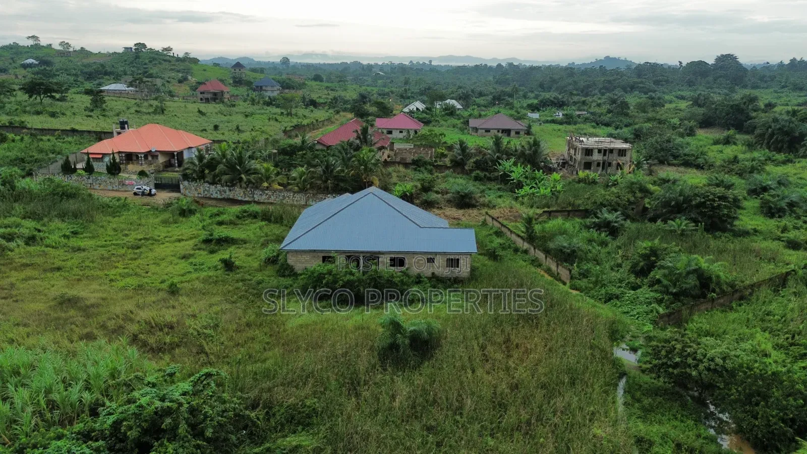 4bdrm House in Fcb Estate, New-Juaben Municipal for sale