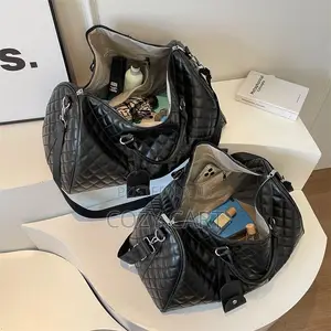 Leather Traveling Bag / Duffel Bag