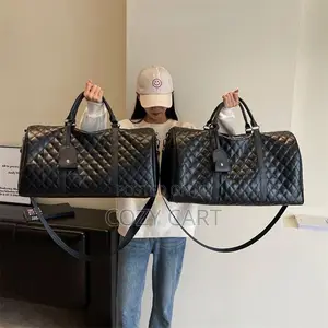 Leather Traveling Bag / Duffel Bag