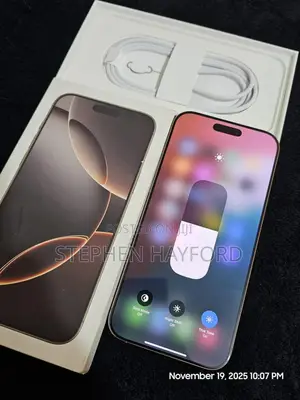 Apple iPhone 16 Pro Max 256 GB Gold