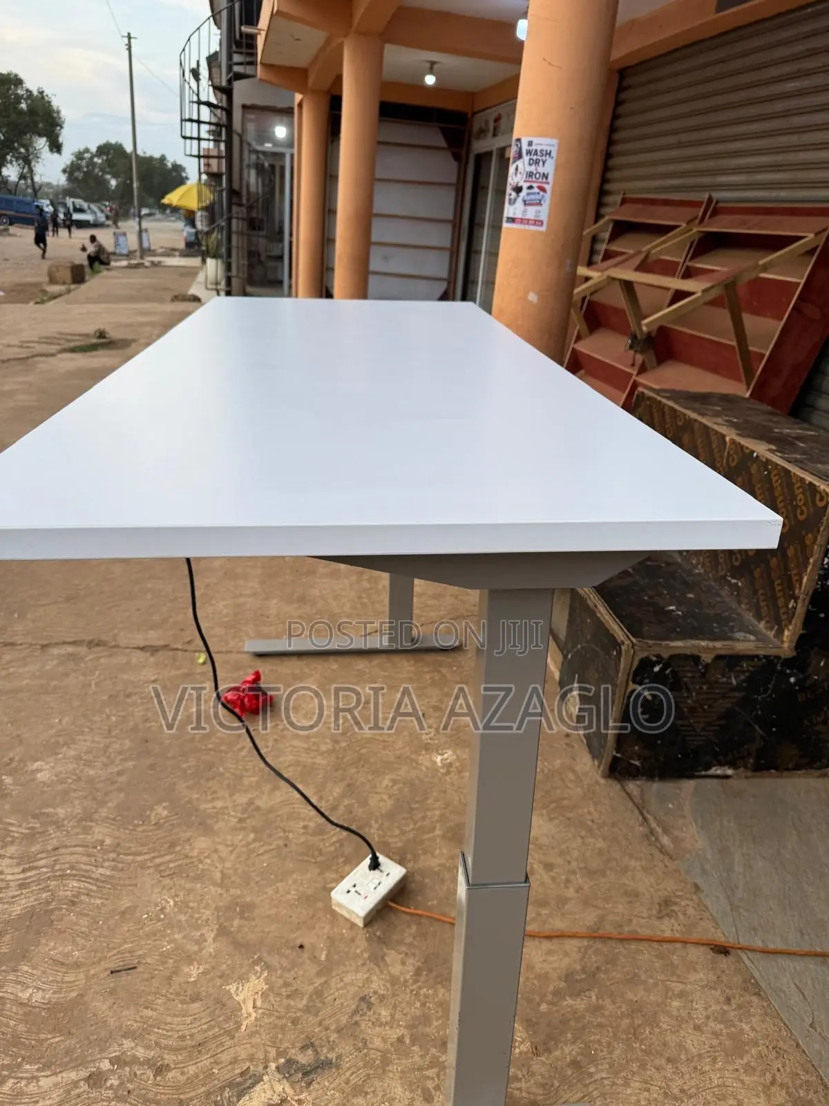 Electric Gaming Table / Office Table - Adjustable