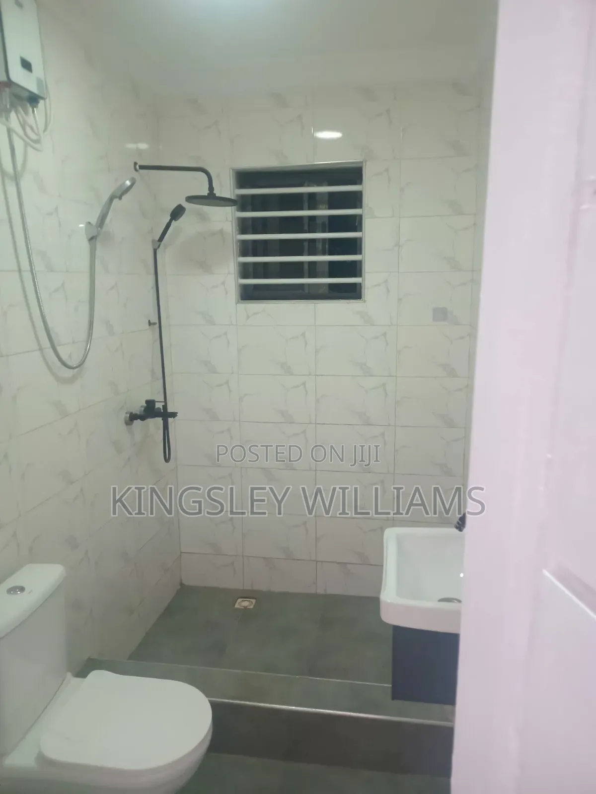 1bdrm Apartment in Sharp Curve for rent