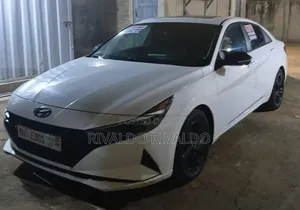 Hyundai Elantra SEL 2021 White