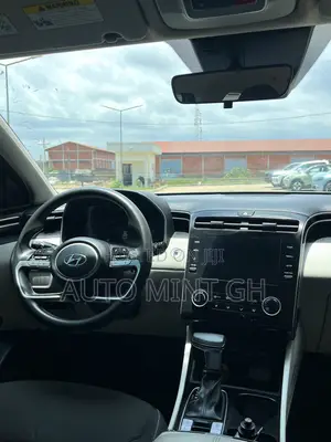 Hyundai Tucson SEL 2023 Silver