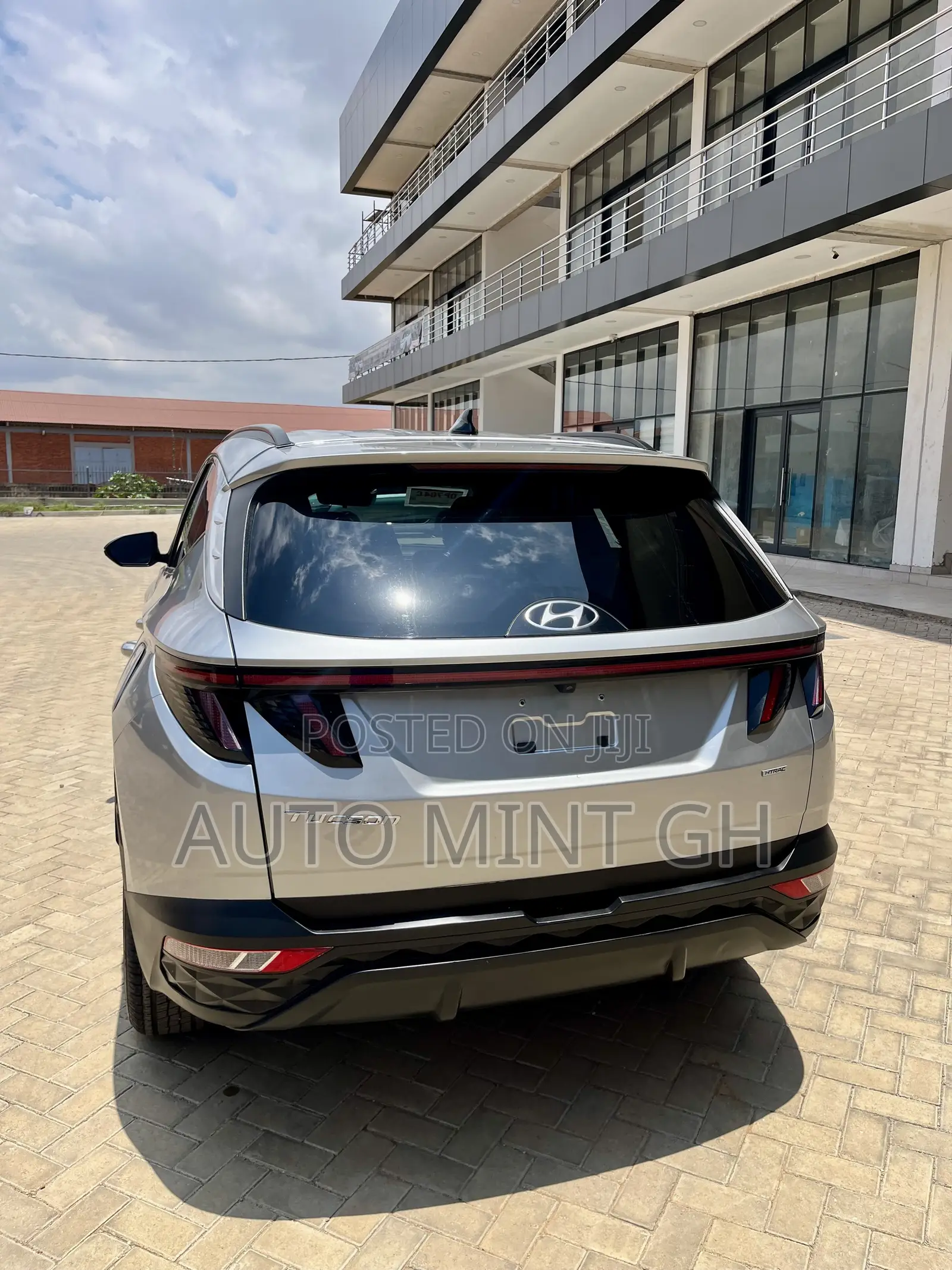 Hyundai Tucson SEL 2023 Silver
