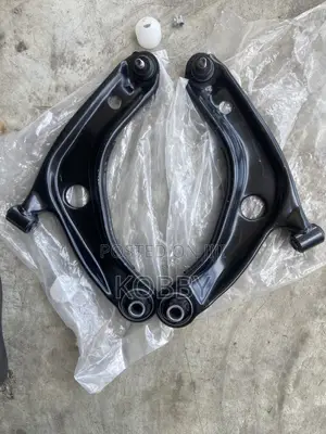 Yaris / Vitz 2007,2008,2009,2010,2011,2012,2013,2014,2015 Lower Arm
