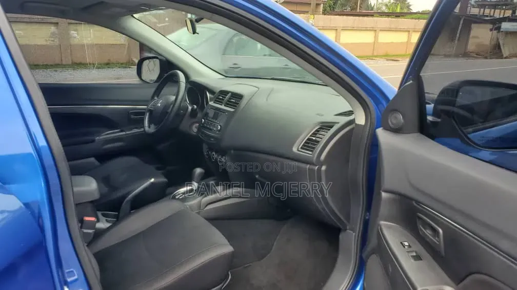 Mitsubishi Outlander Sport 2015 Blue