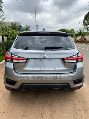 Mitsubishi Outlander 2019 Brown