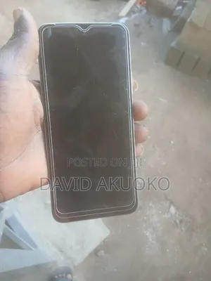 Infinix Hot 60i 128 GB White