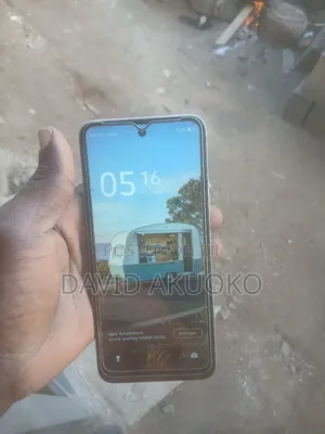 Infinix Hot 60i 128 GB White