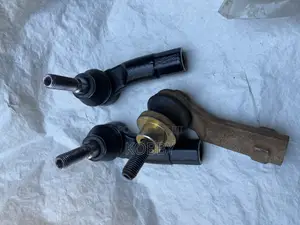 Chrysler 200 / 300, 2014,2015,2016,2017,2018 Tie Rod Ends