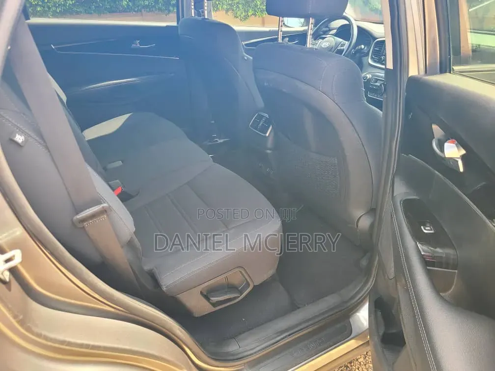 Kia Sorento 2019 Brown