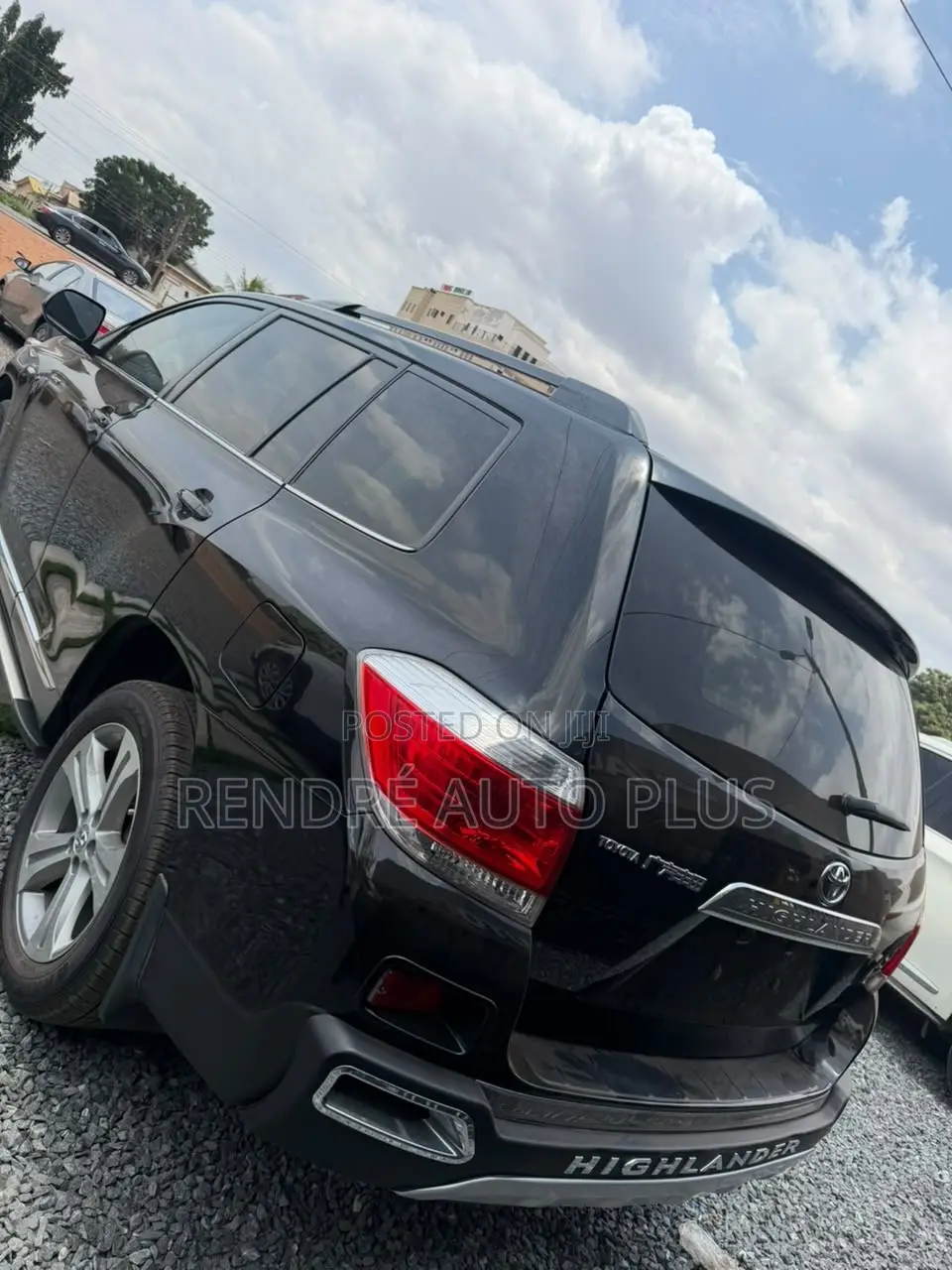 Toyota Highlander SE 2012 Black