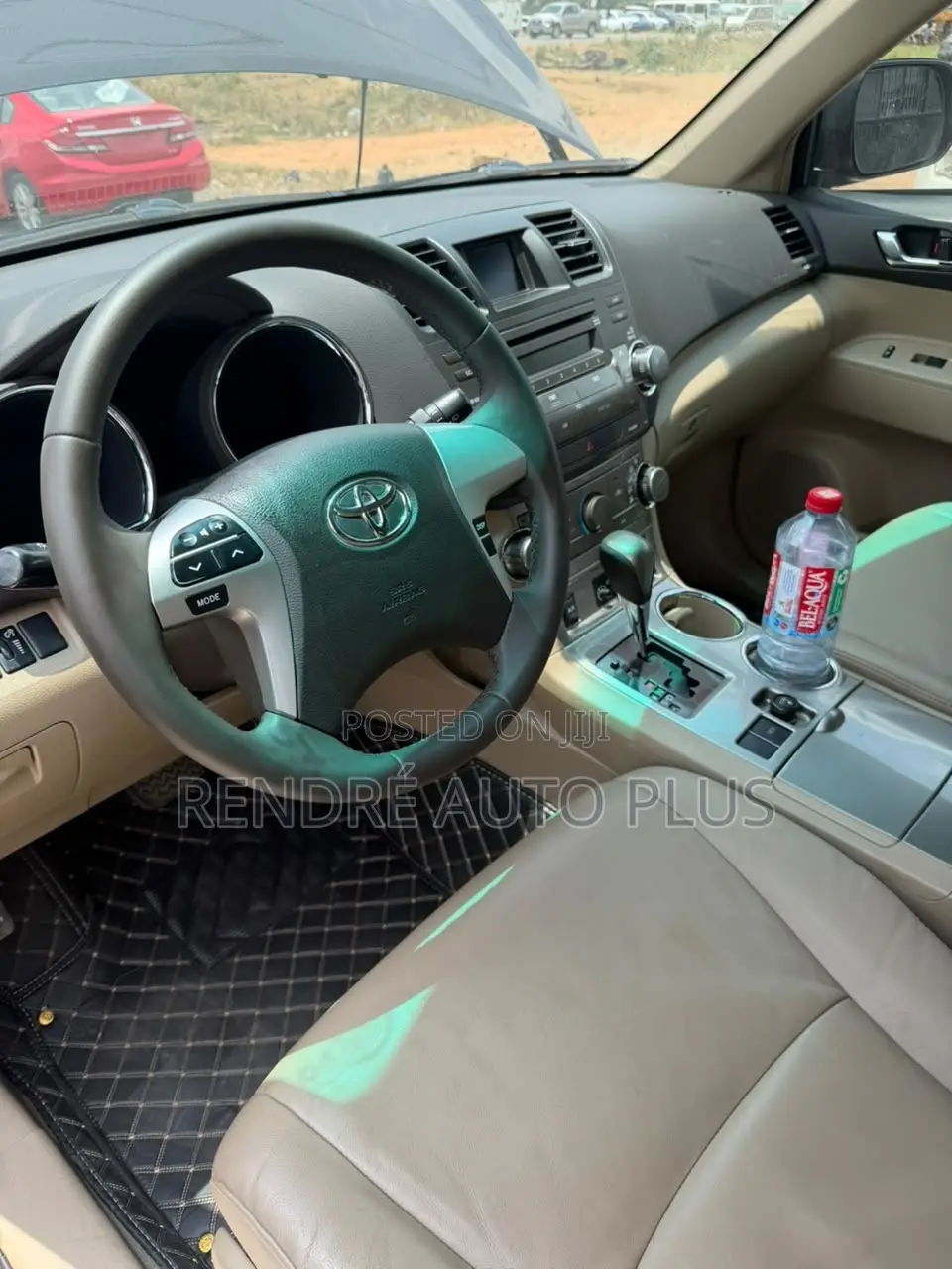 Toyota Highlander SE 2012 Black