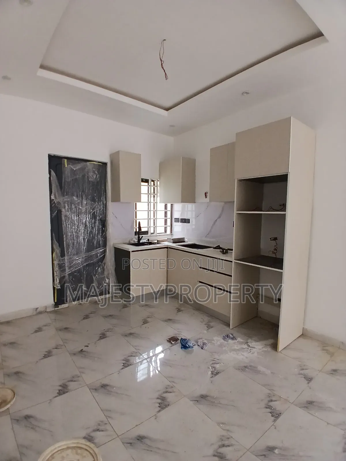 2bdrm House in Ashaley Botwe School for sale