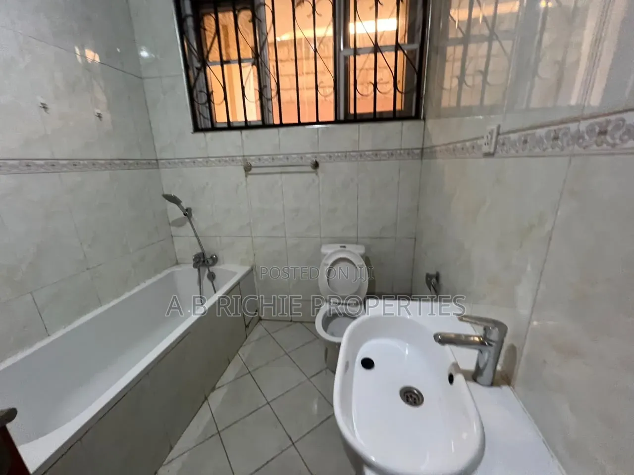 3bdrm Apartment in Ab Richie Properties, Tseaddo for rent