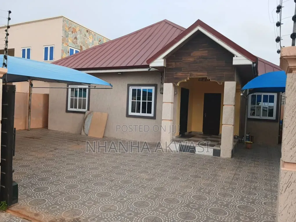 3bdrm House in Lashibi, Accra Metropolitan for rent