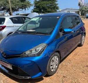 Toyota Vitz 1.3 AWD 3dr 2015 Blue