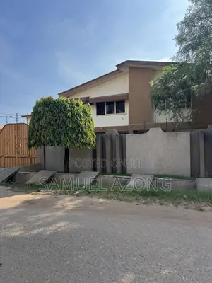 8bdrm House in Dansoman Estate, Round About for sale