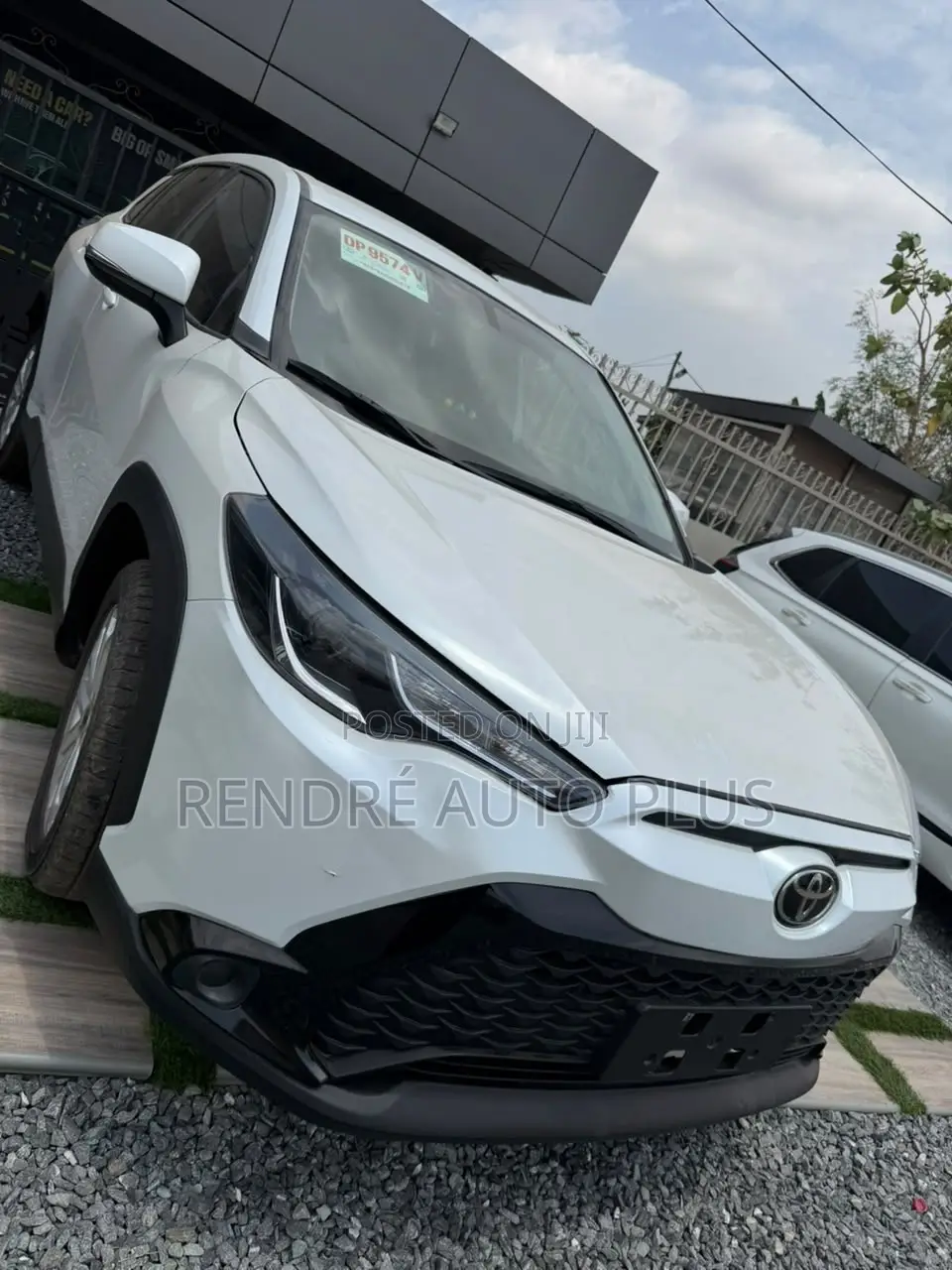 Toyota Frontlander 2.0 Petrol FWD 2022 White