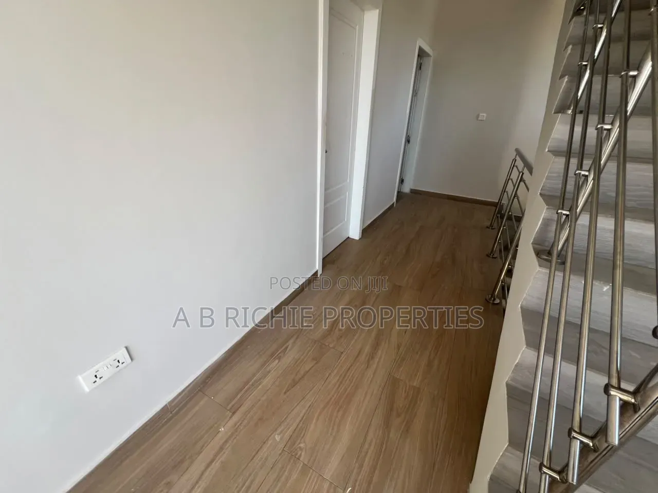 3bdrm Townhouse / Terrace in Tse-Addo, Tseaddo for rent
