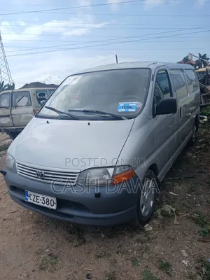 Toyota HiAce 2006 Silver