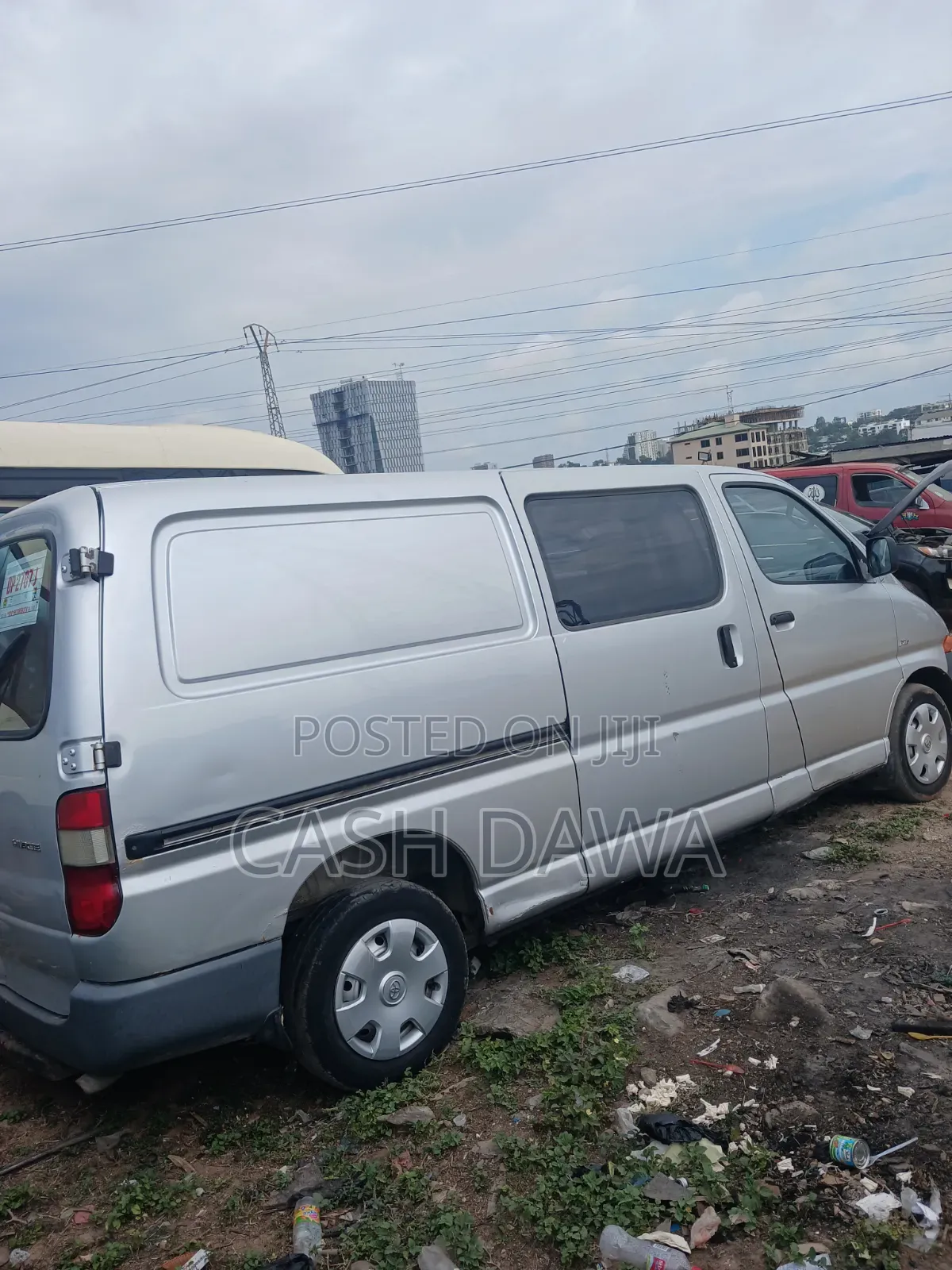 Toyota HiAce 2006 Silver