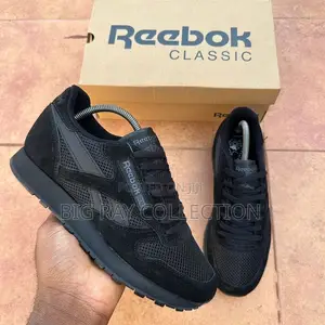 Reebok Utility Suede Core Black