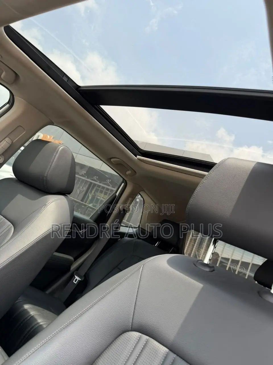 Honda CR-V 2023 White