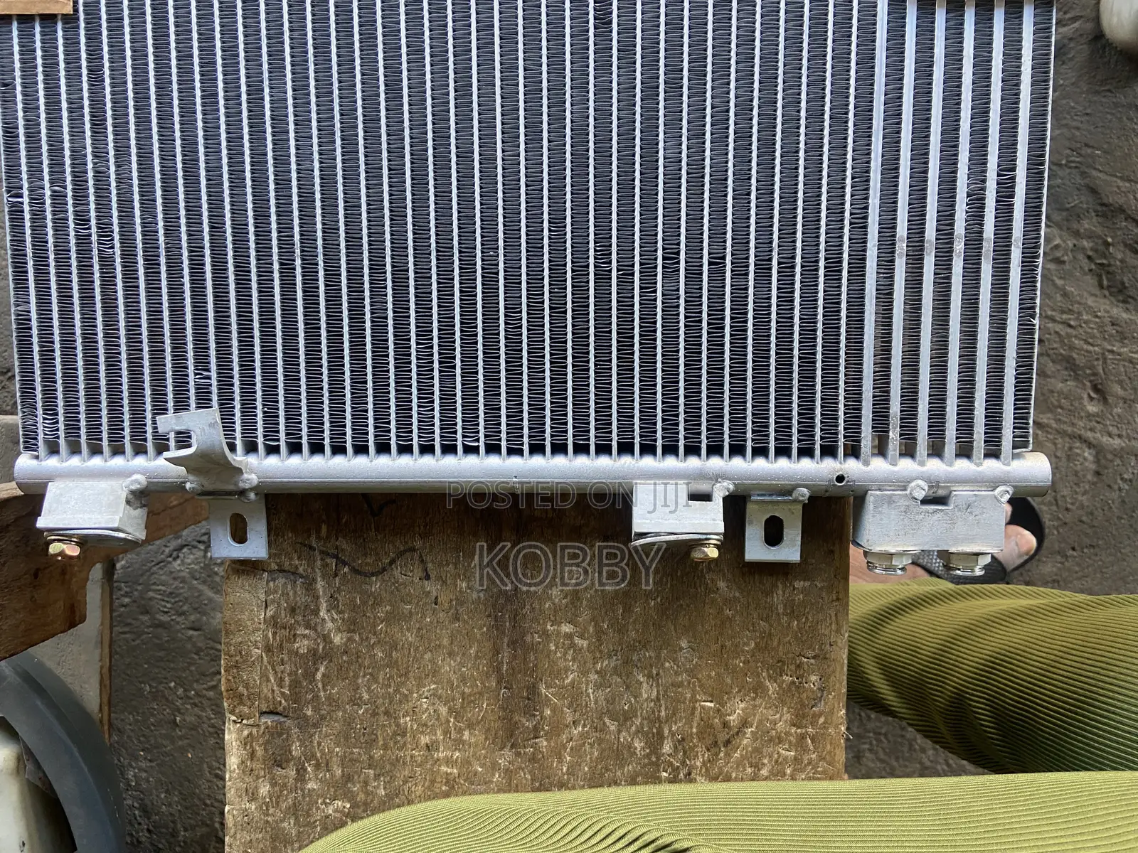 Chrysler 200/300, Charger a/C Condenser 2006,2007,2010,2012,2014,2015